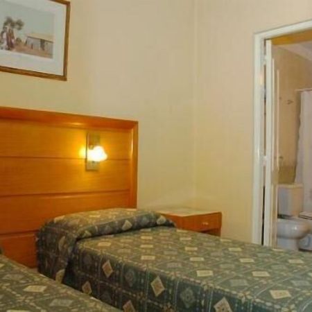 Hotel Provincial Мендоса Екстер'єр фото