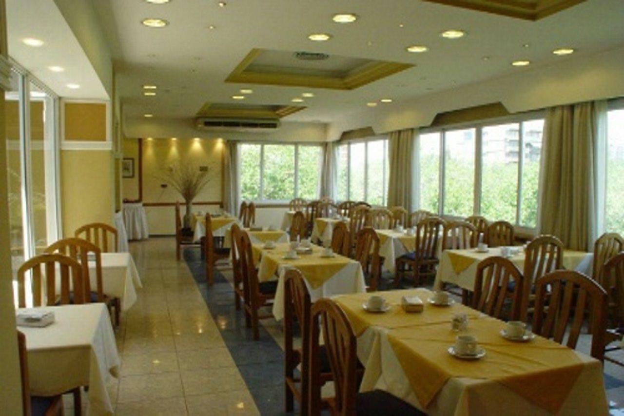 Hotel Provincial Мендоса Екстер'єр фото